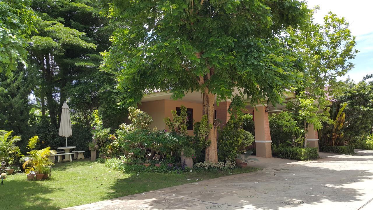 Garden Corner Resort & Hotel Phitsanulok Exterior photo