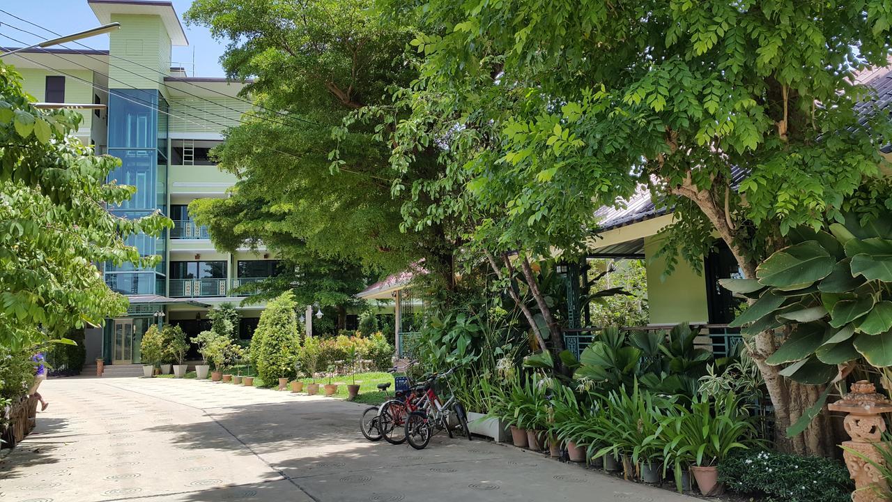 Garden Corner Resort & Hotel Phitsanulok Exterior photo